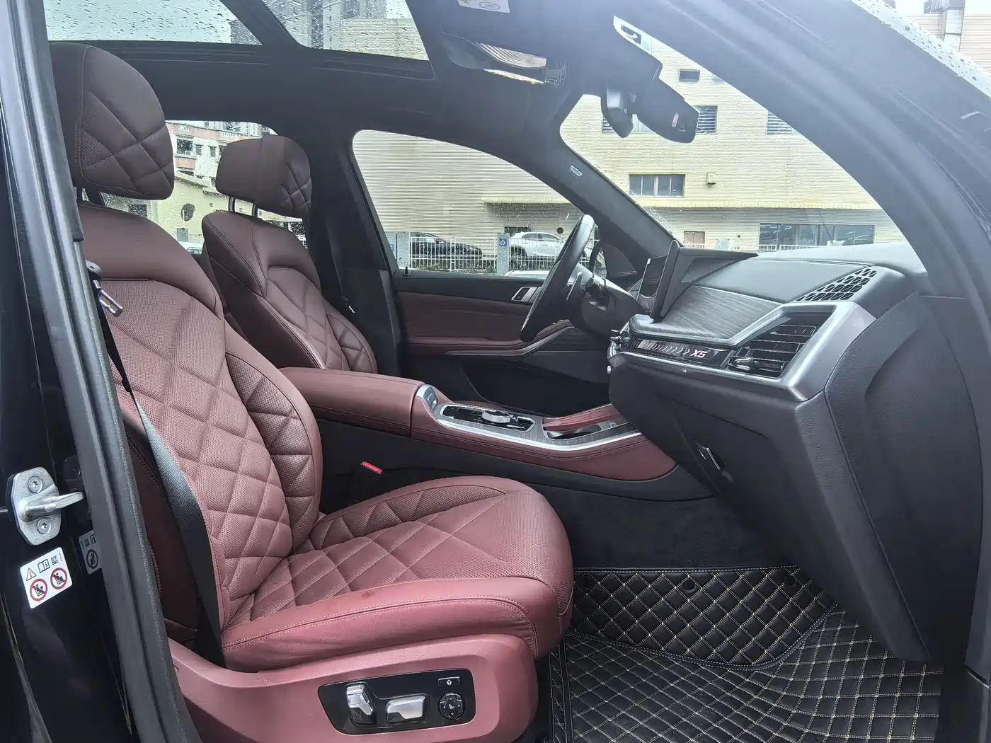 BMW X5 2023 xDrive 40Li M Sport Package фото 17