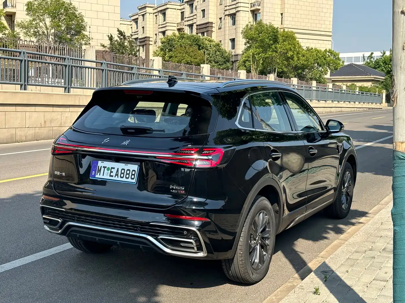 Hongqi HS5 2026 2.0T 2WD Qi Enjoyment Pro Edition фото 15
