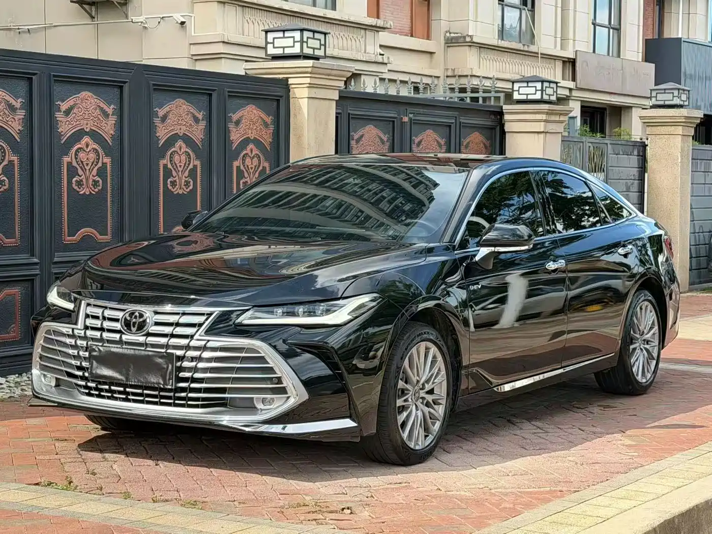Toyota Avalon 2024 Hybrid 2.0L Luxury Edition