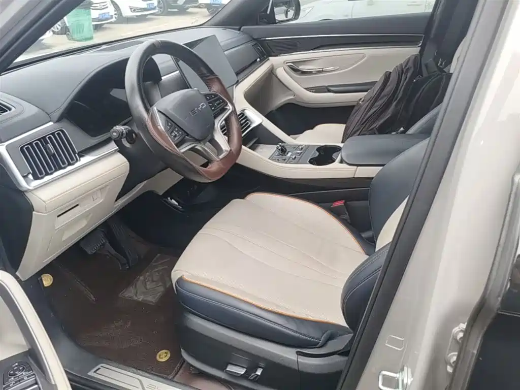 BYD Song PLUS PHEV 2023 Champion Edition DM-i 150KM Flagship PLUS фото 15