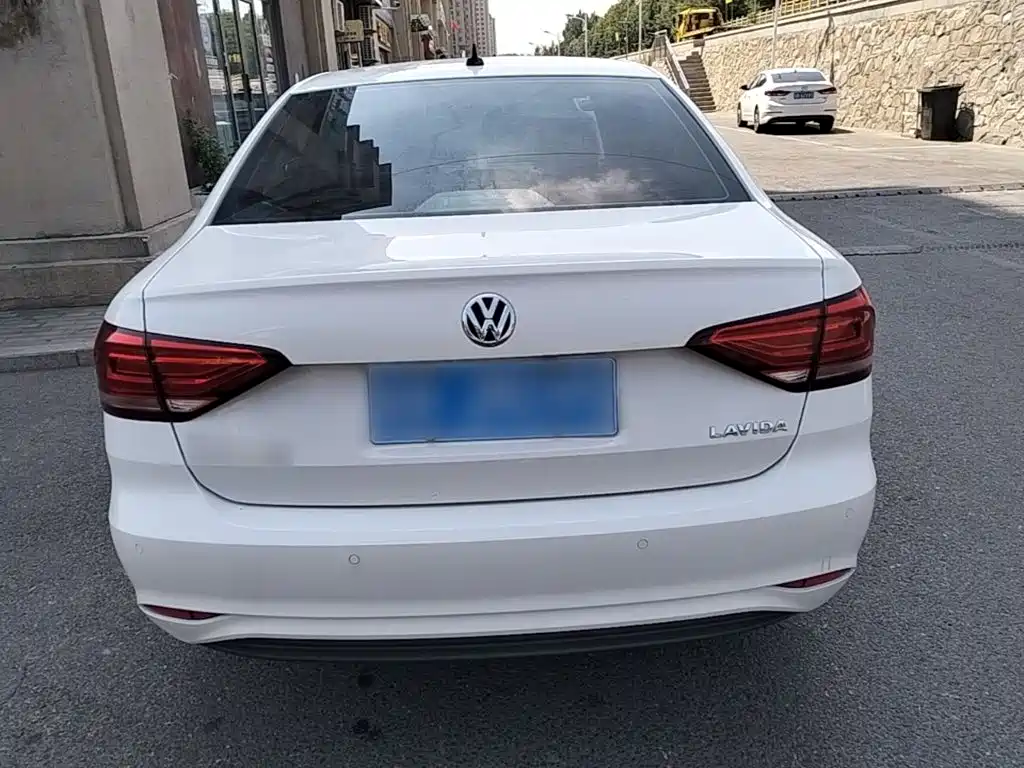 Volkswagen Lavida, миниатюра 6