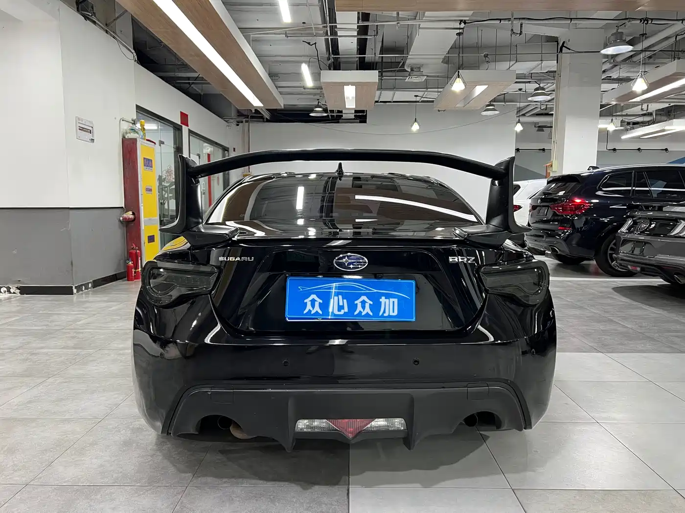 Subaru BRZ 2015 2.0i Manual фото 6