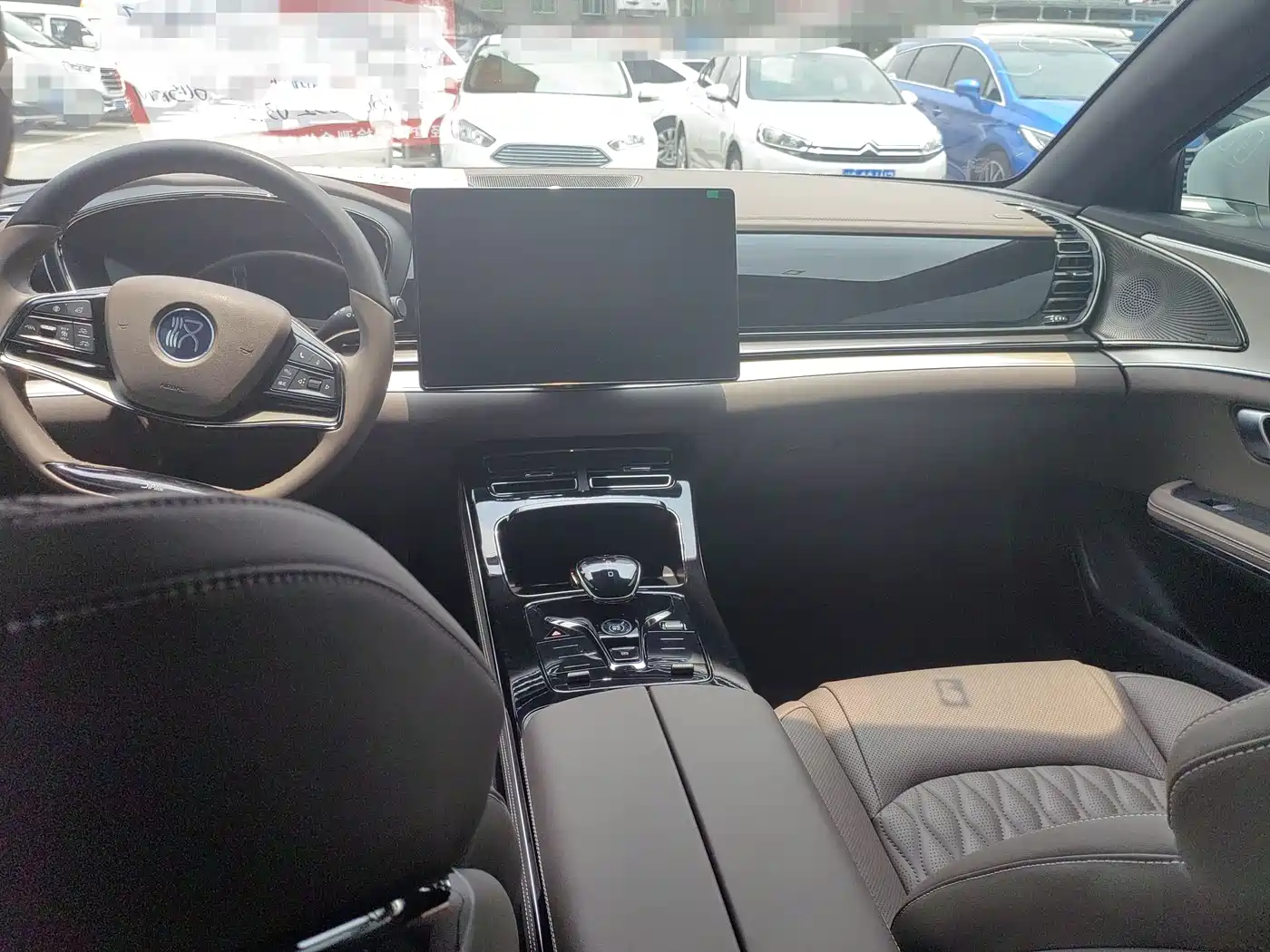 BYD Han 2023 EV Champion Edition 605KM FWD Premium фото 5