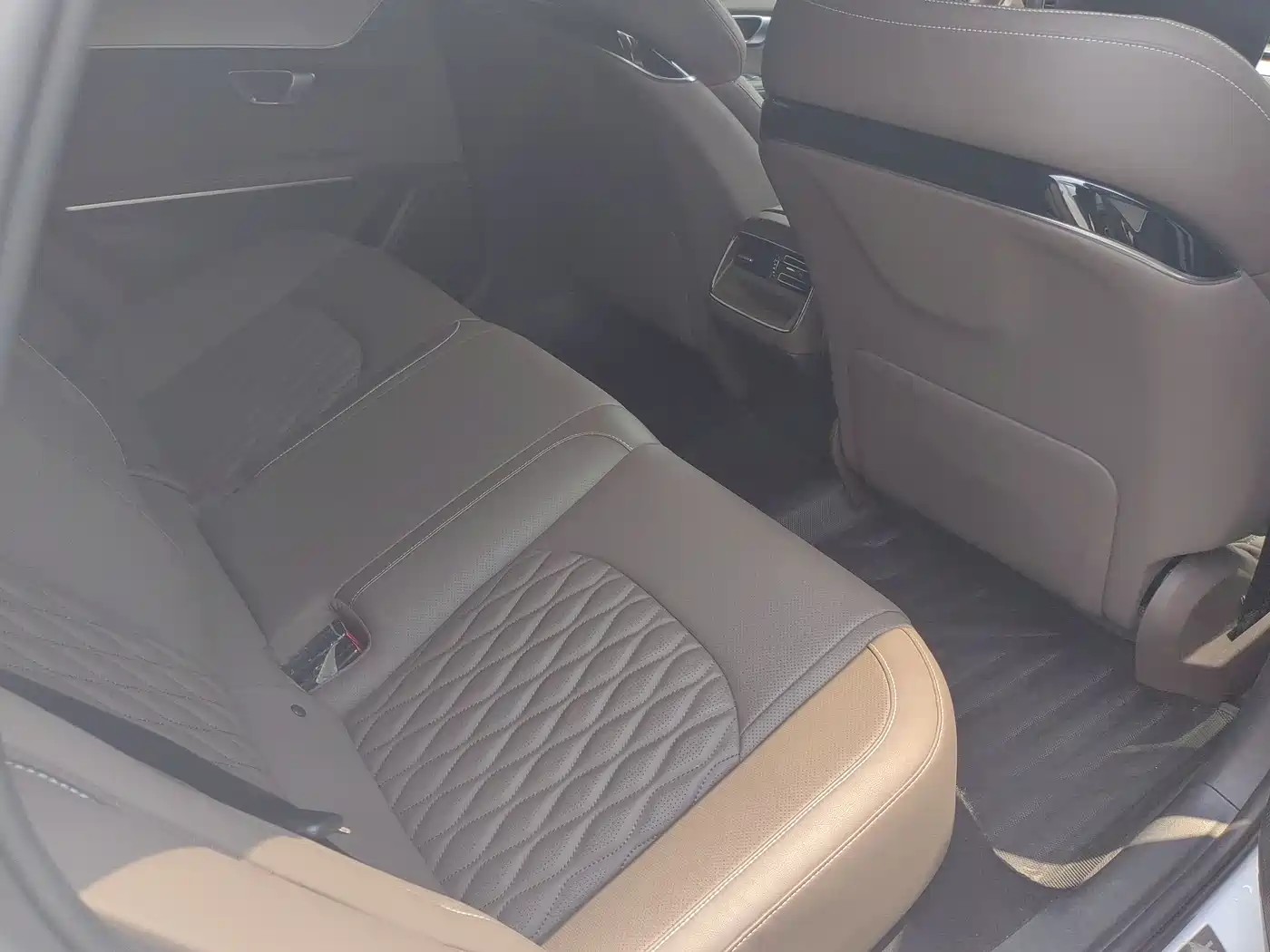BYD Han 2023 EV Champion Edition 605KM FWD Premium фото 7