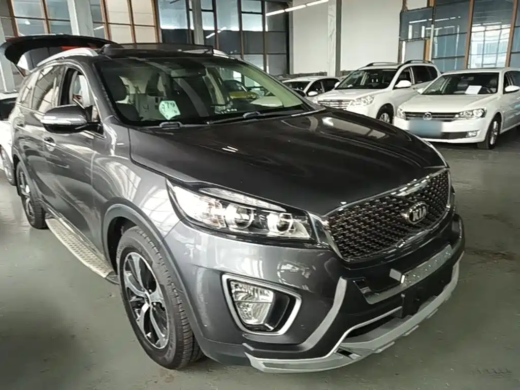 Kia Sorento 2016 2015 Sorento L 2.4L Gasoline 4WD Elite 7-Seater China V