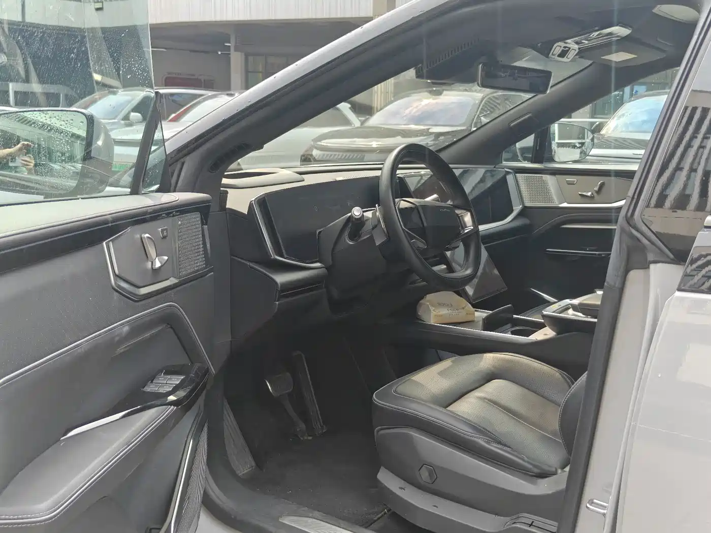 HiPhi Y 2025 2023 560km Pioneer Edition