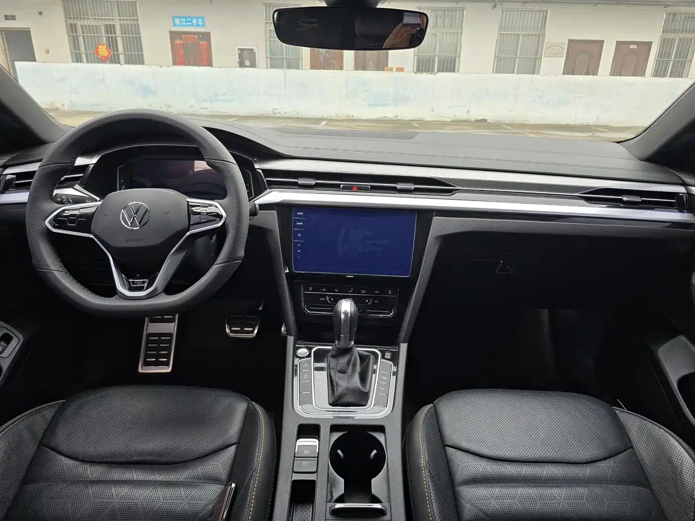 Volkswagen FAW-Volkswagen CC 2023 380TSI Eye-catching Edition фото 11