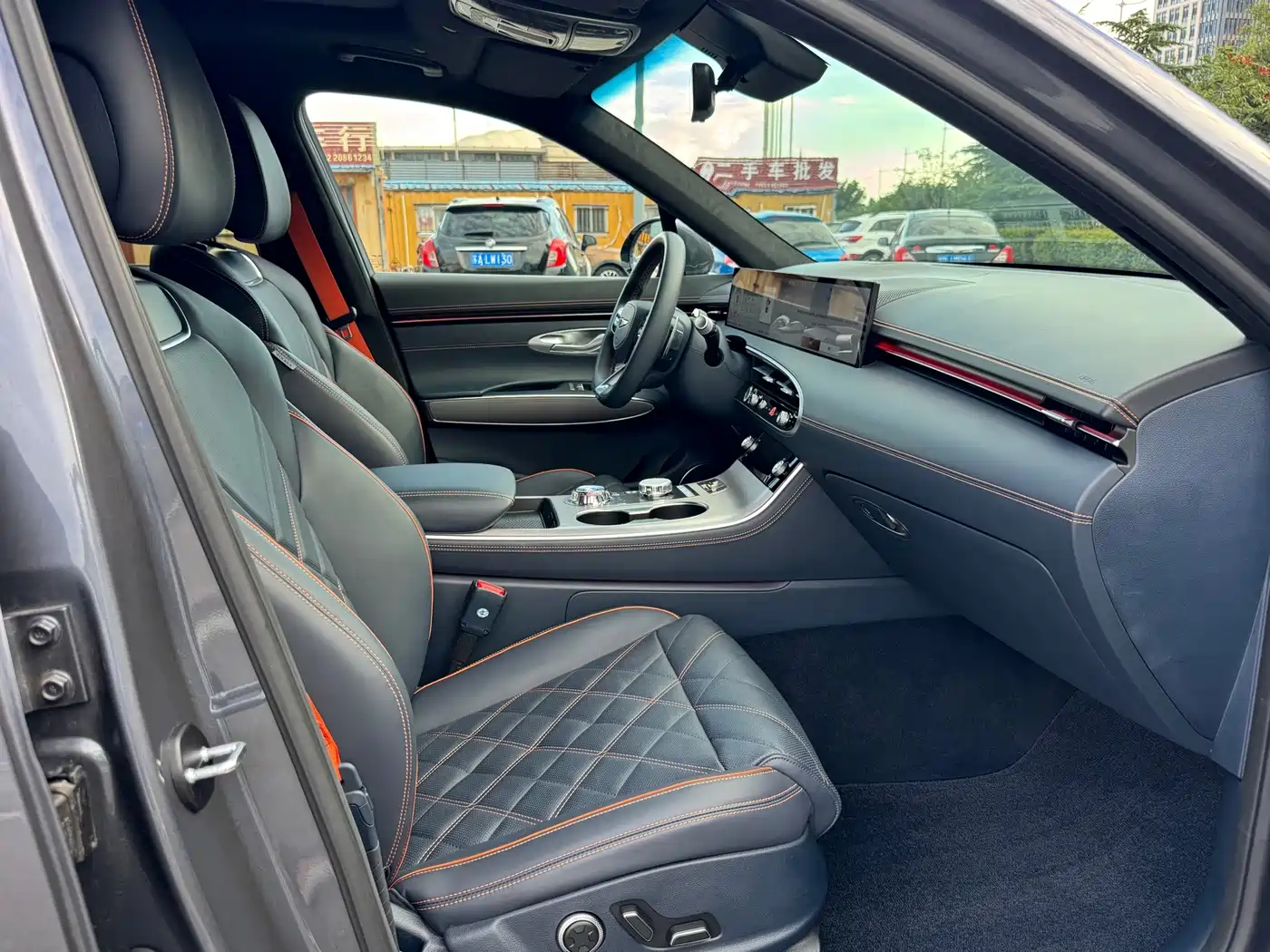 Genesis GV70 2025 2025 2.5T AWD Flagship Sport Package