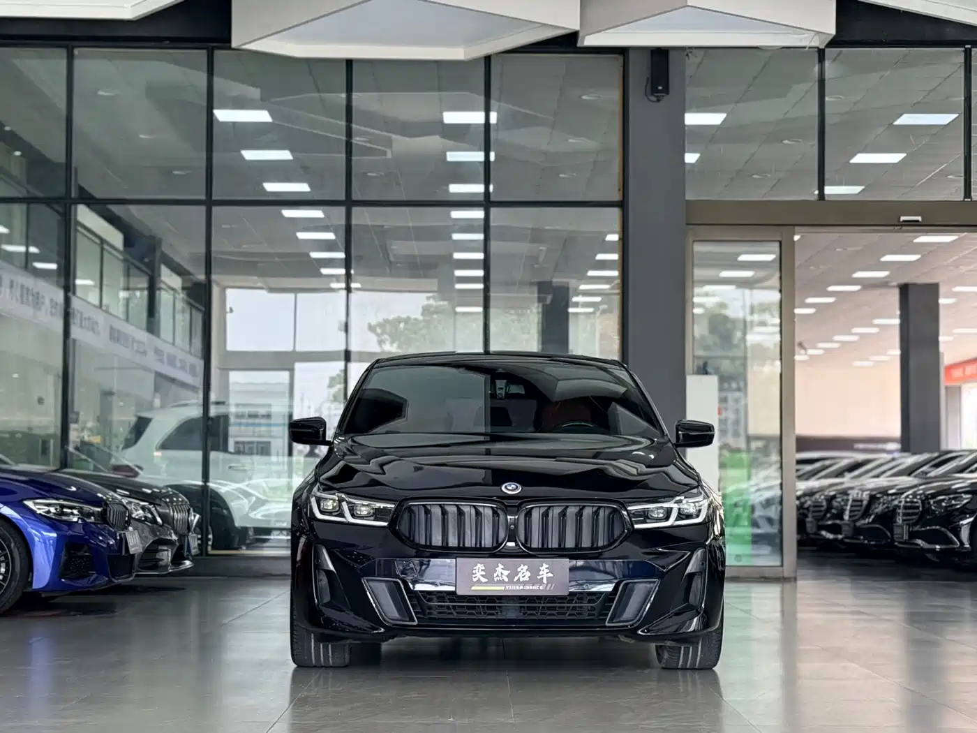 BMW 6 Series GT 2021 Facelift 630i M Sport Grand Tourer Edition фото 2