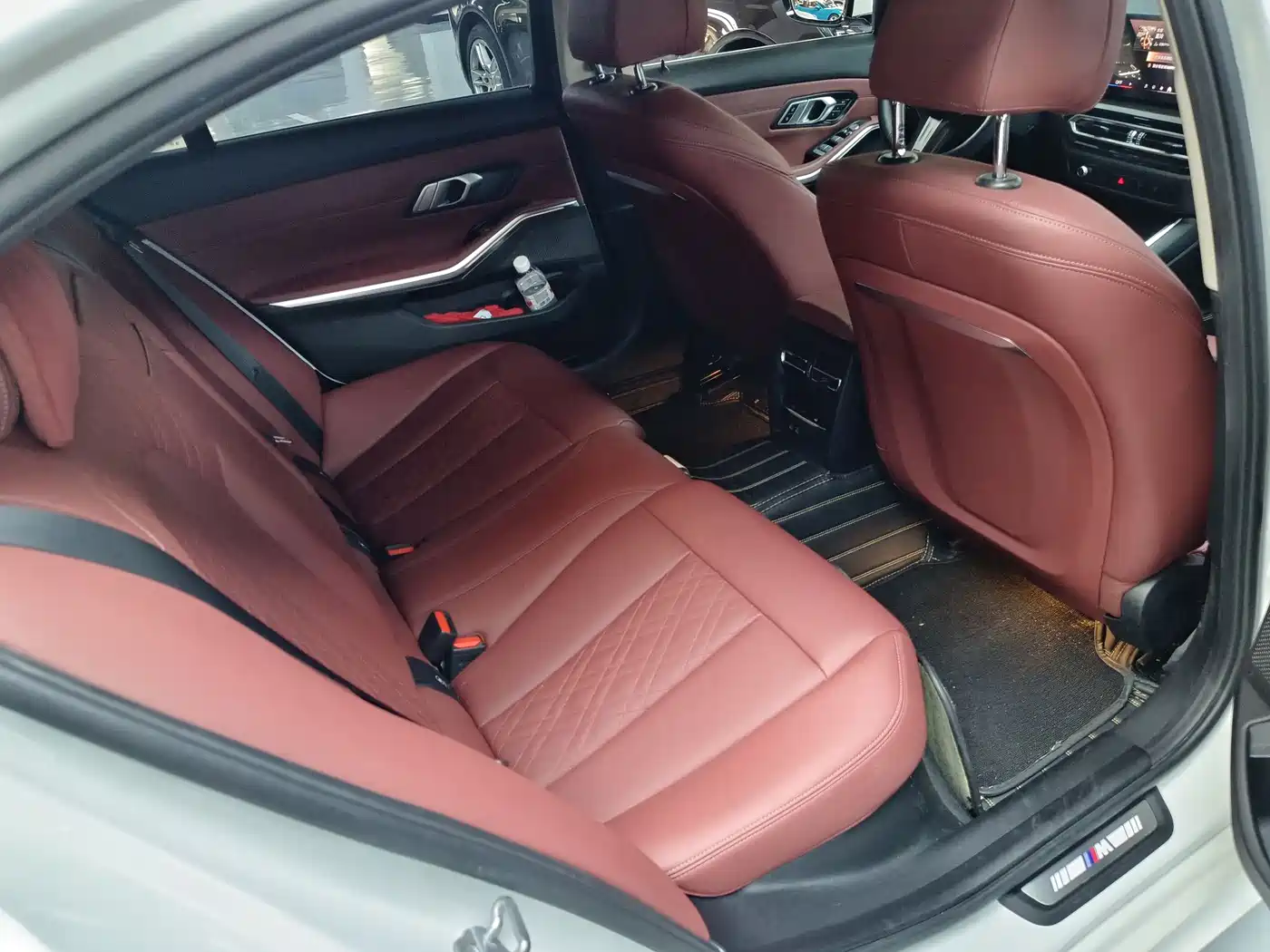BMW 3 Series 2024 325Li M Sport Package фото 5