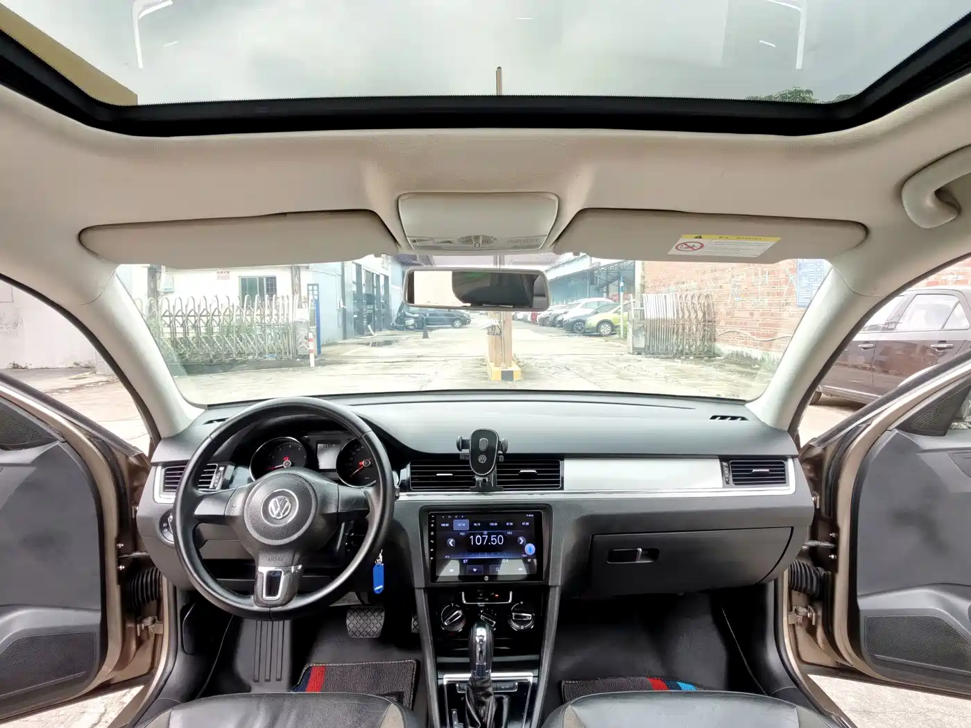Volkswagen Bora 2014 2014 1.6L Automatic Comfort Edition