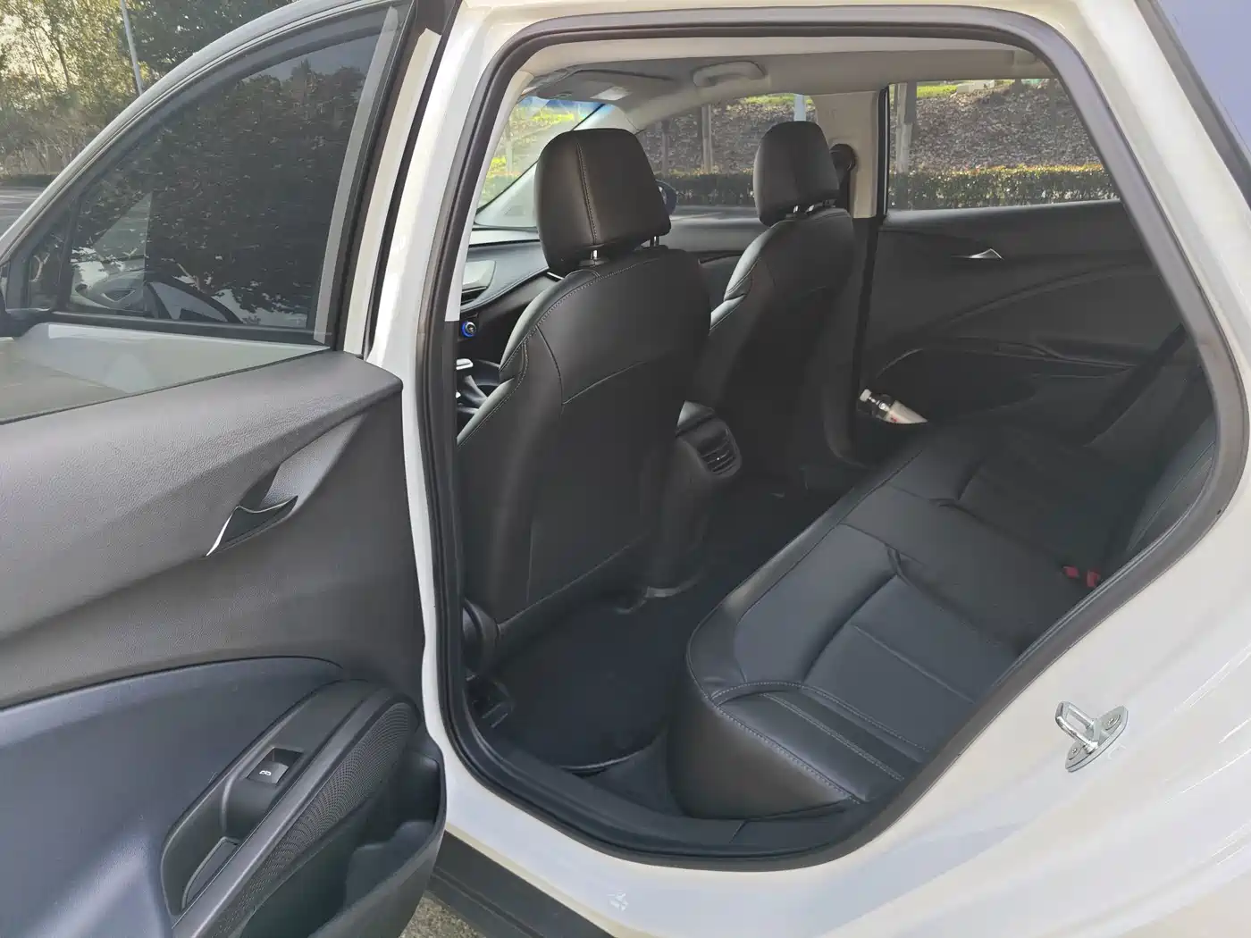 Фото 12 - Buick Velite 6