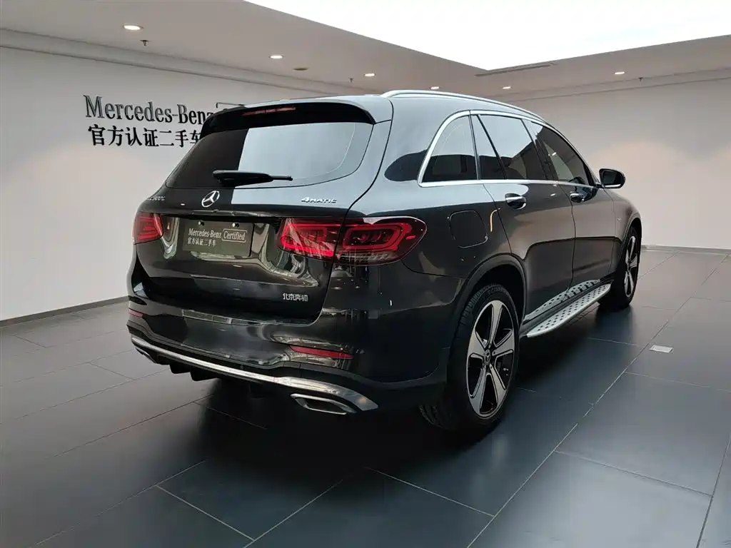 Mercedes-Benz GLC 2022 Facelift GLC 300 L 4MATIC Dynamic Collector's Edition фото 6
