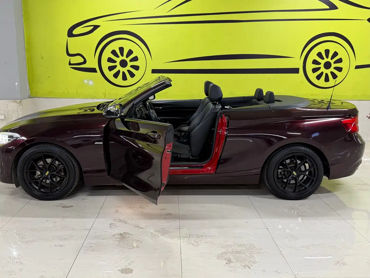 BMW 2 Series (Import) 2018 220i Convertible Coupe Sport Design Package фото 6