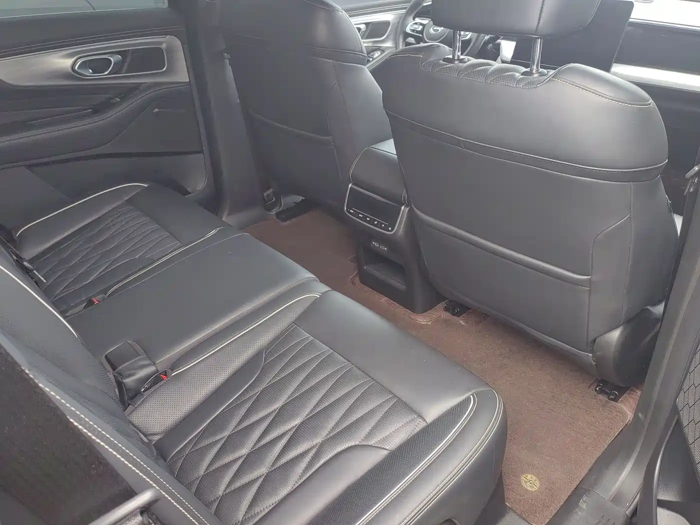 GAC Trumpchi Trumpchi GS8 2024 Navigator Series 2.0TGDI 2WD Luxury Smart Connect Edition фото 8