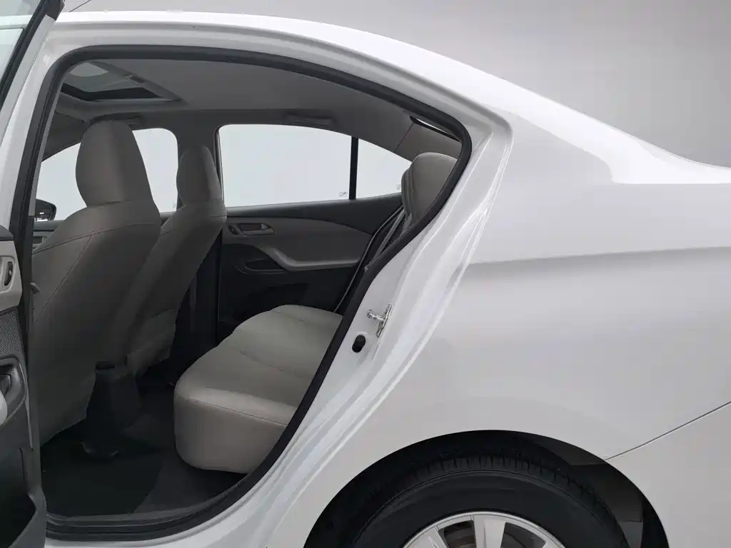 Chevrolet Sail 2017 2016 Sail 3 1.3L Manual Comfort Sunroof Edition