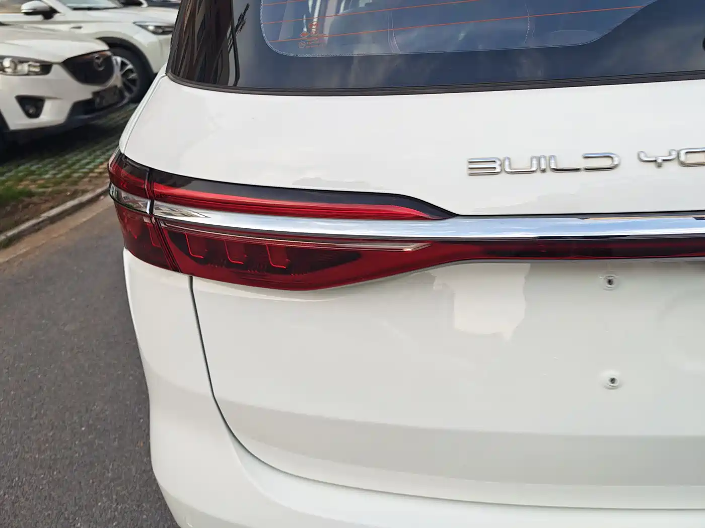 BYD Song MAX 2021 Upgrade 1.5T Automatic Luxury Edition 6-Seater фото 11