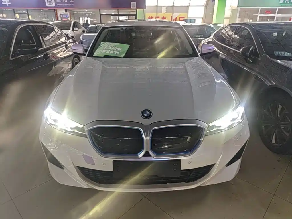 BMW i3 2022 2022 eDrive 35 L