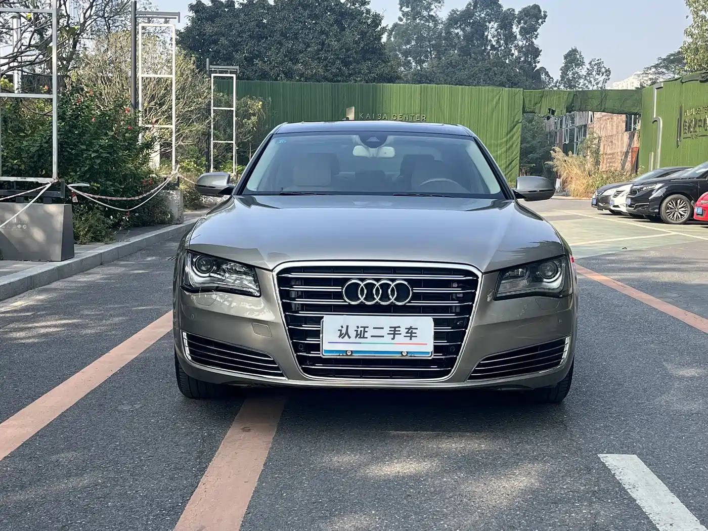 Audi A8 2013 A8L 45 TFSI quattro Comfort фото 2