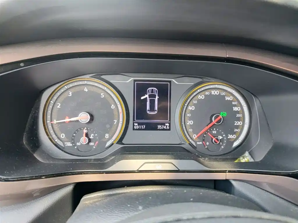 Volkswagen Tharu 2020 Model 280TSI 2WD Luxury Plus China VI фото 12