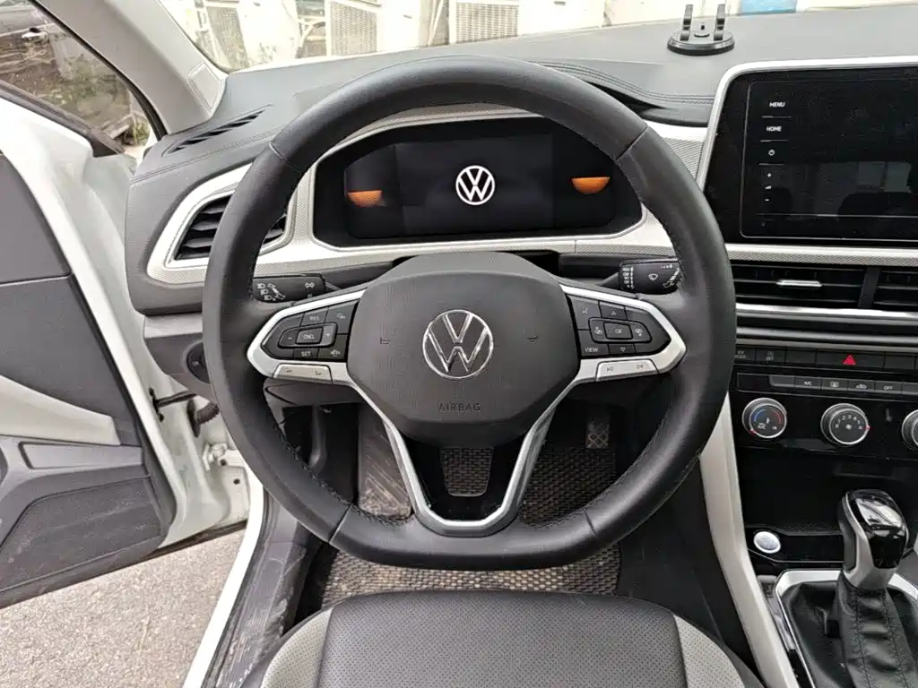 Volkswagen T-Roc, миниатюра 11