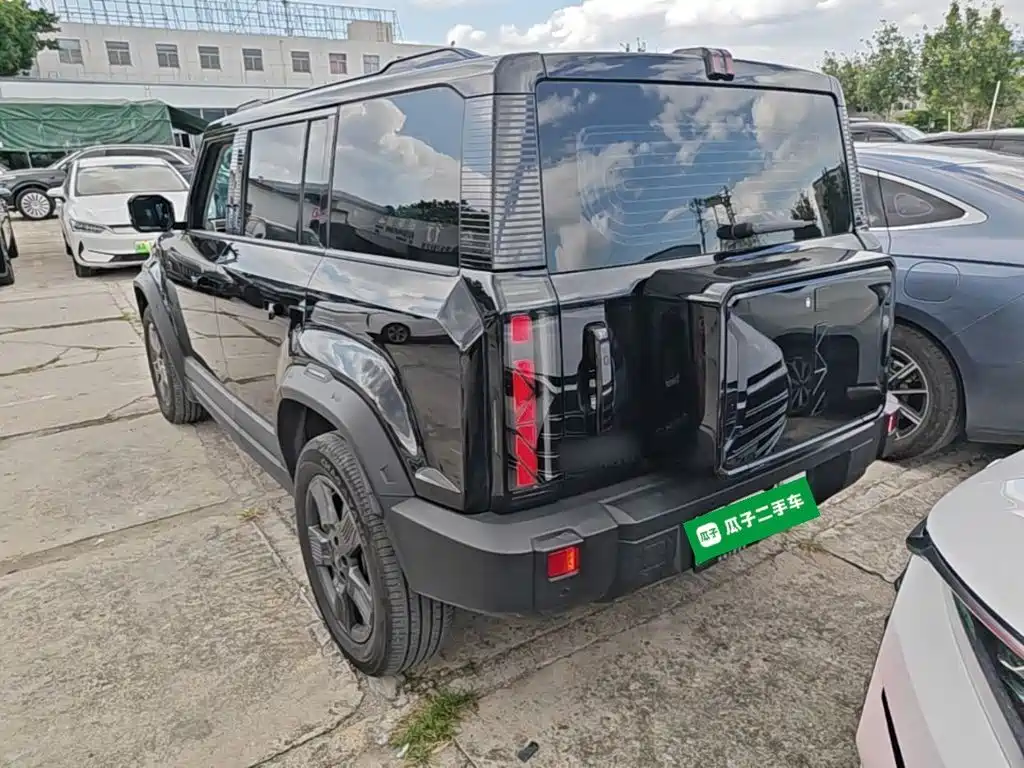 2025 iCAR 03