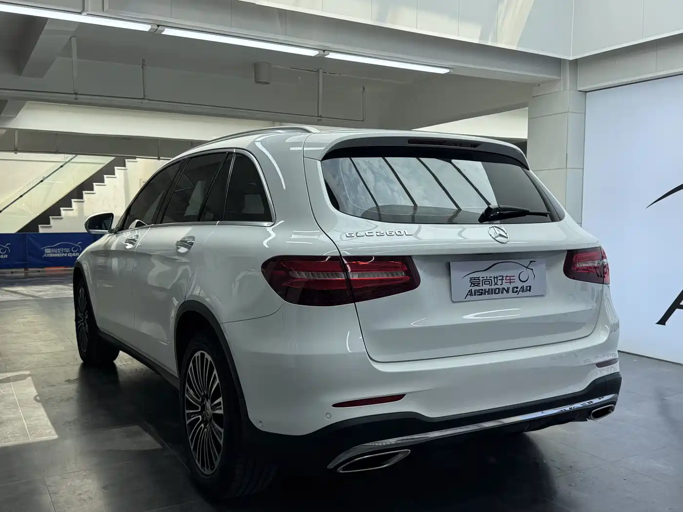 Mercedes-Benz GLC 2019 GLC 260 4MATIC Dynamic фото 5