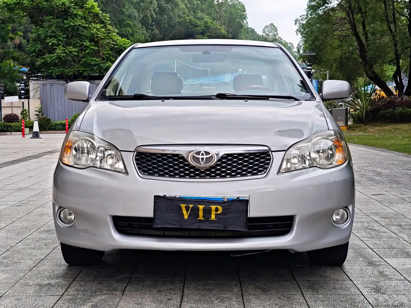 Toyota Corolla 2010 1.6L Automatic Classic Edition фото 2