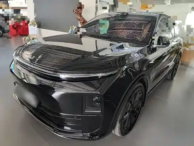 Li Auto L6