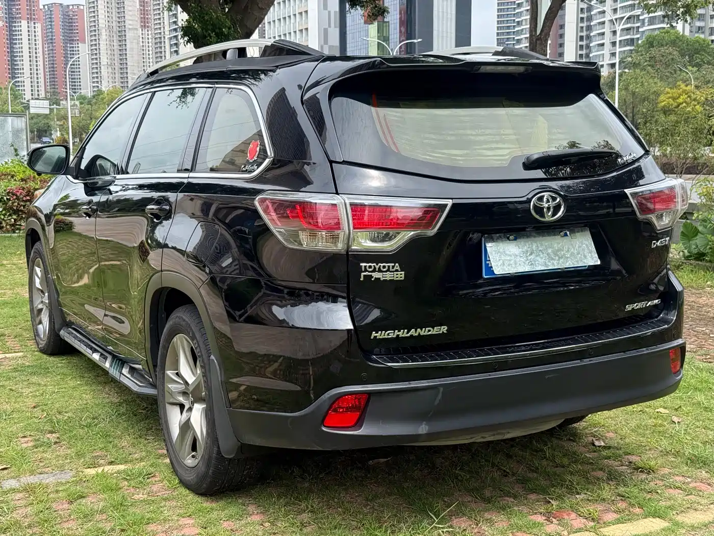 Toyota Highlander 2017 2.0T 4WD Premium 7-Seater фото 9