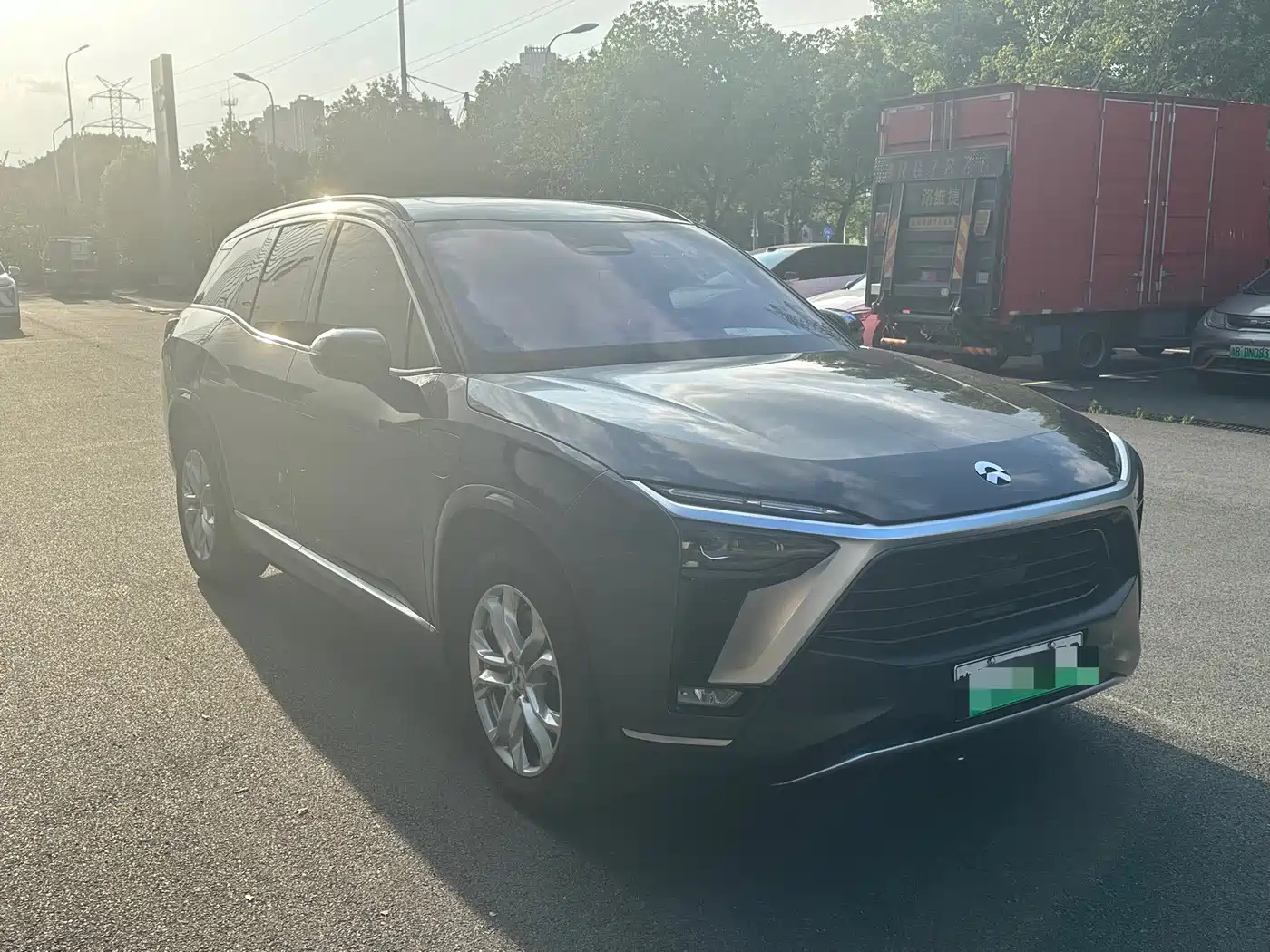 NIO ES8 2020