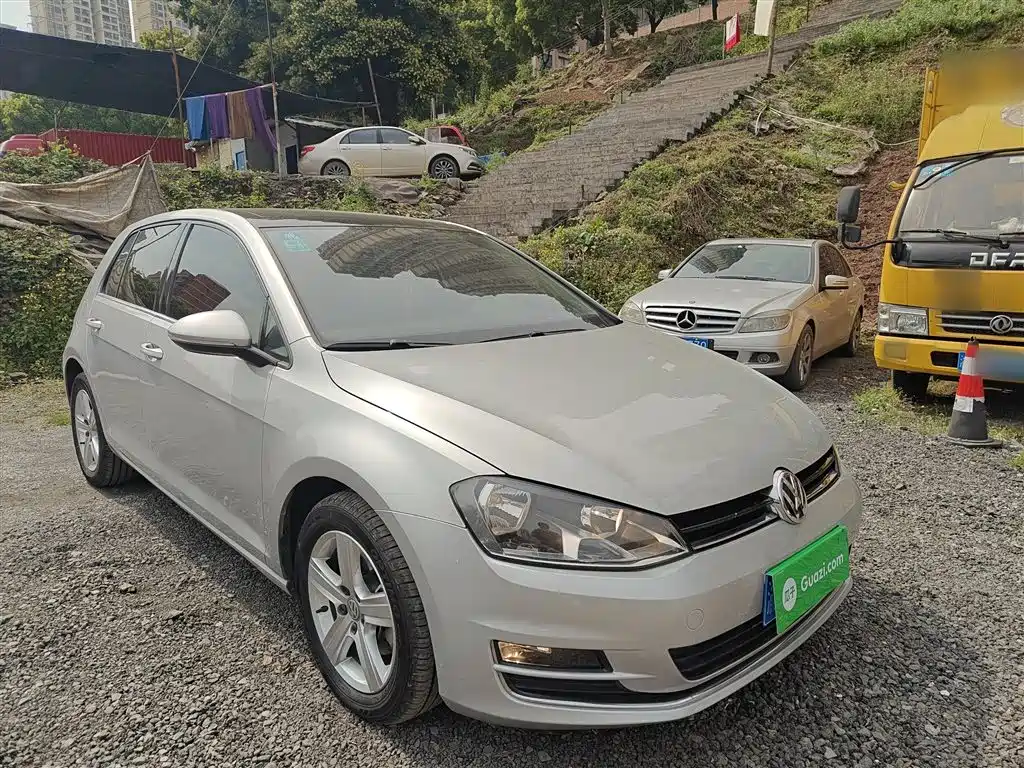 Volkswagen Golf 2015 1.4TSI Automatic Comfort фото 4