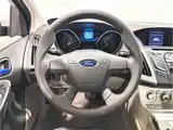 Фото 10 - Ford Focus
