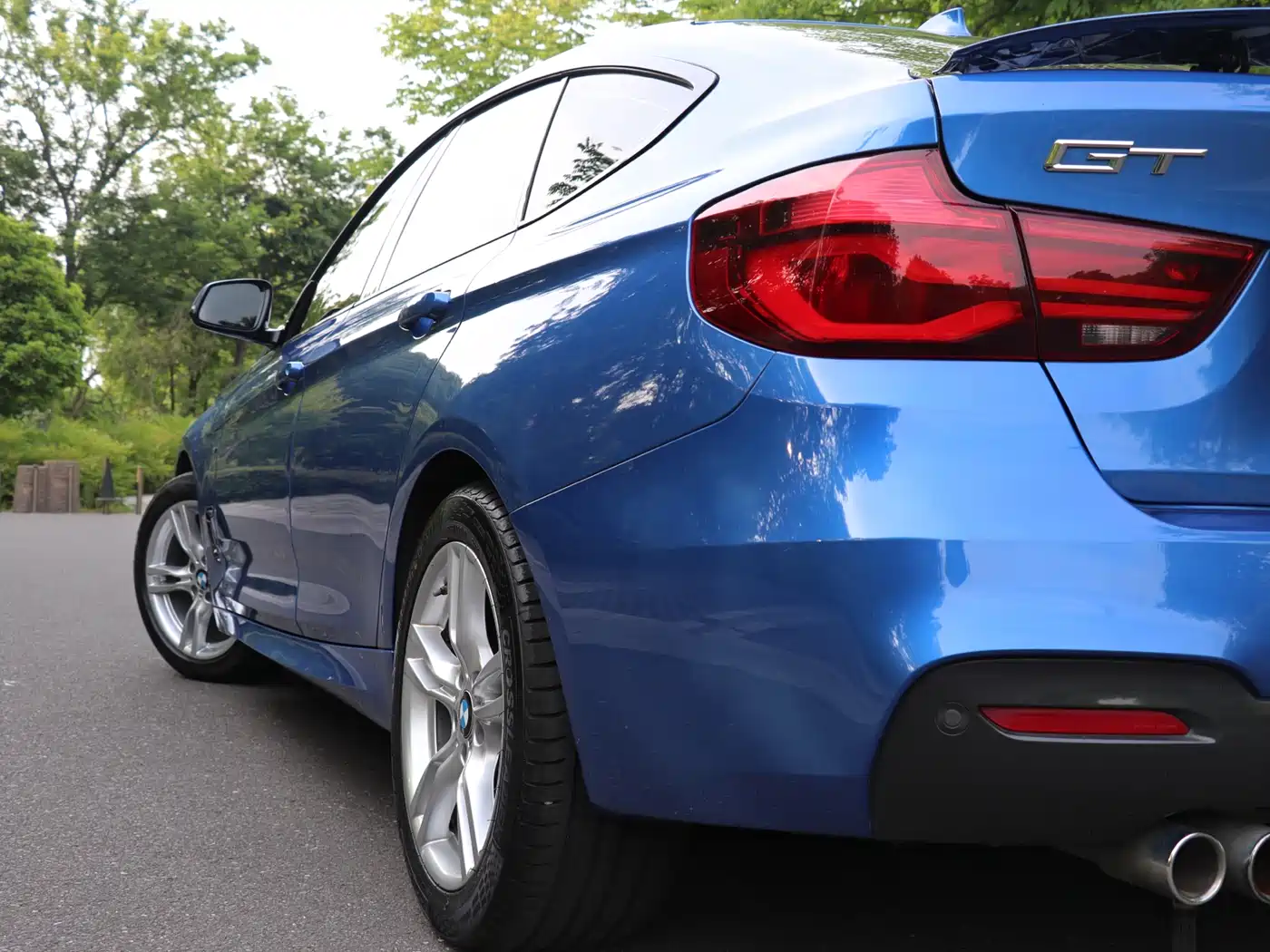 BMW 3 Series GT 2020 320i M Sport Package фото 10