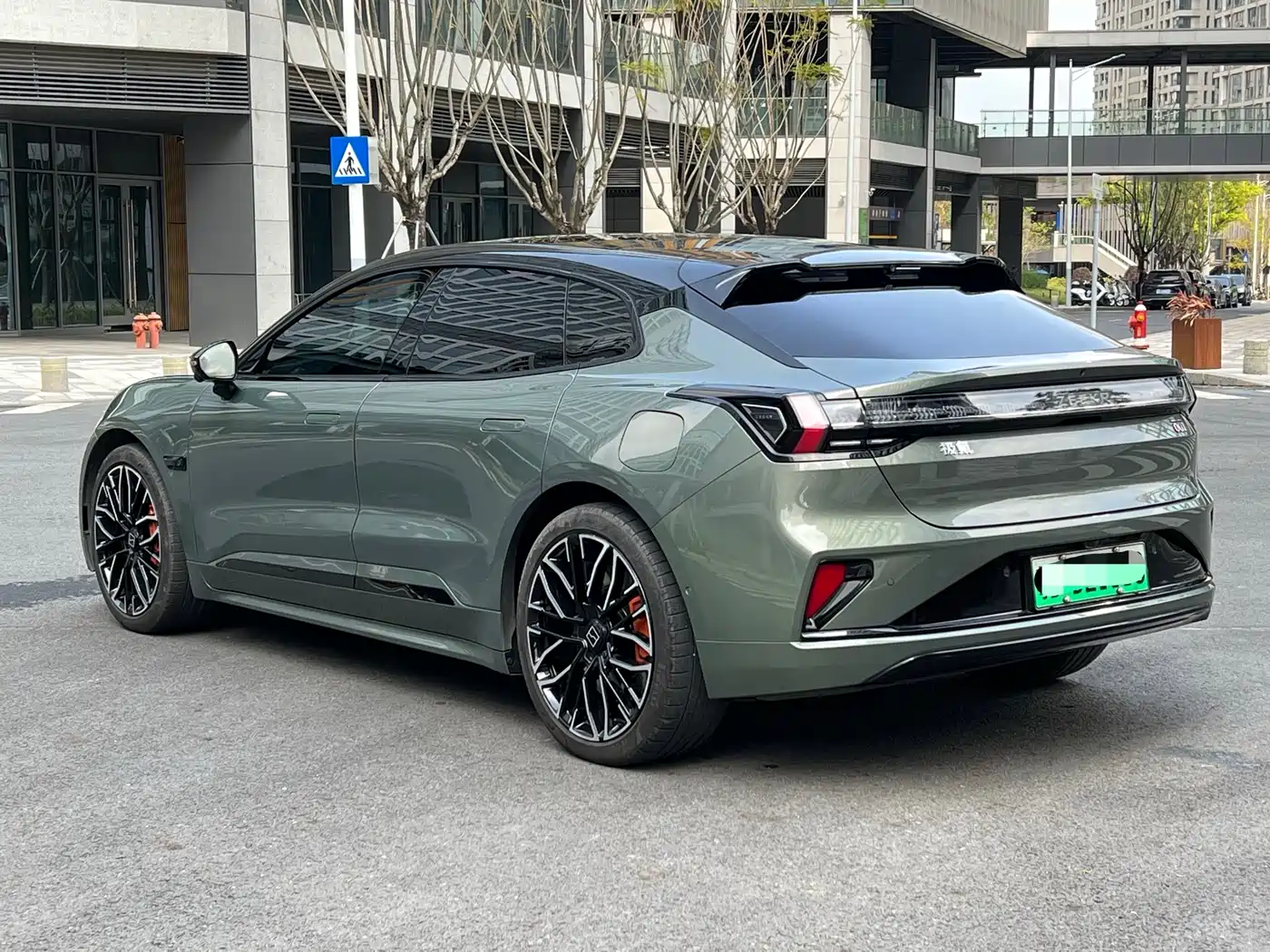 ZEEKR EXTREME KRYPTON 001