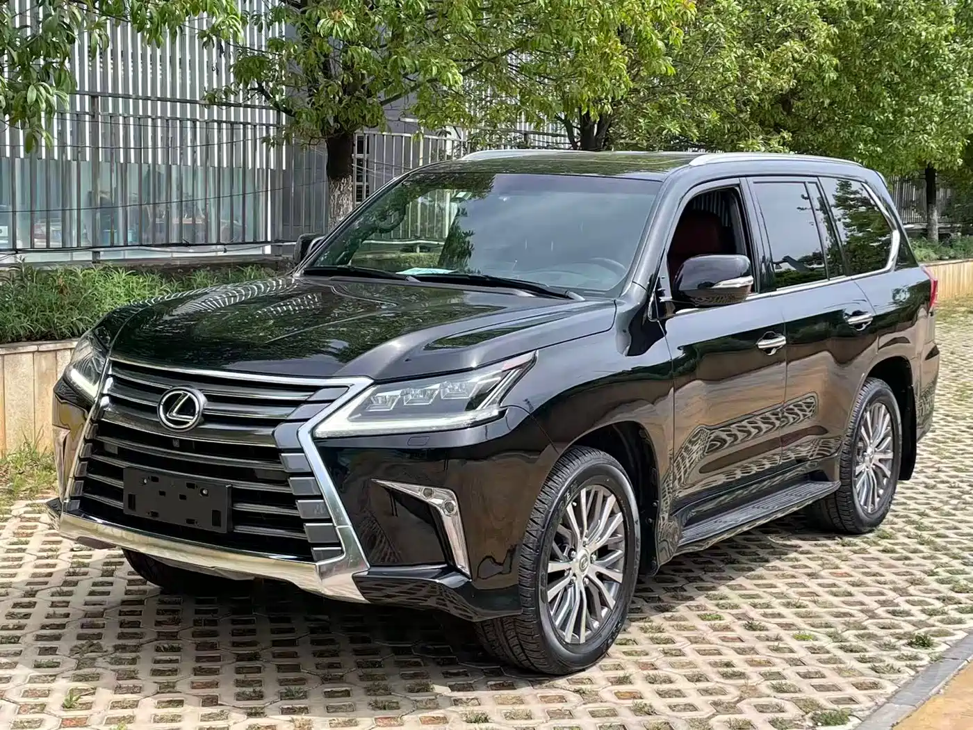 Lexus LX 2017 570 Dynamic Luxury