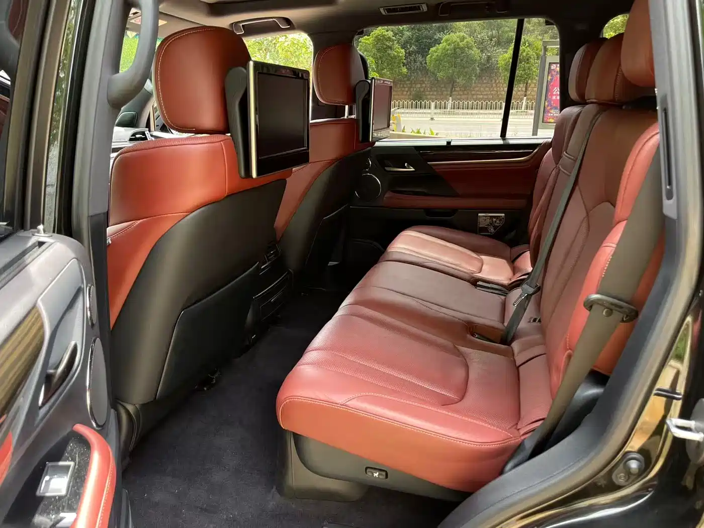 Lexus LX 2017 570 Dynamic Luxury фото 11