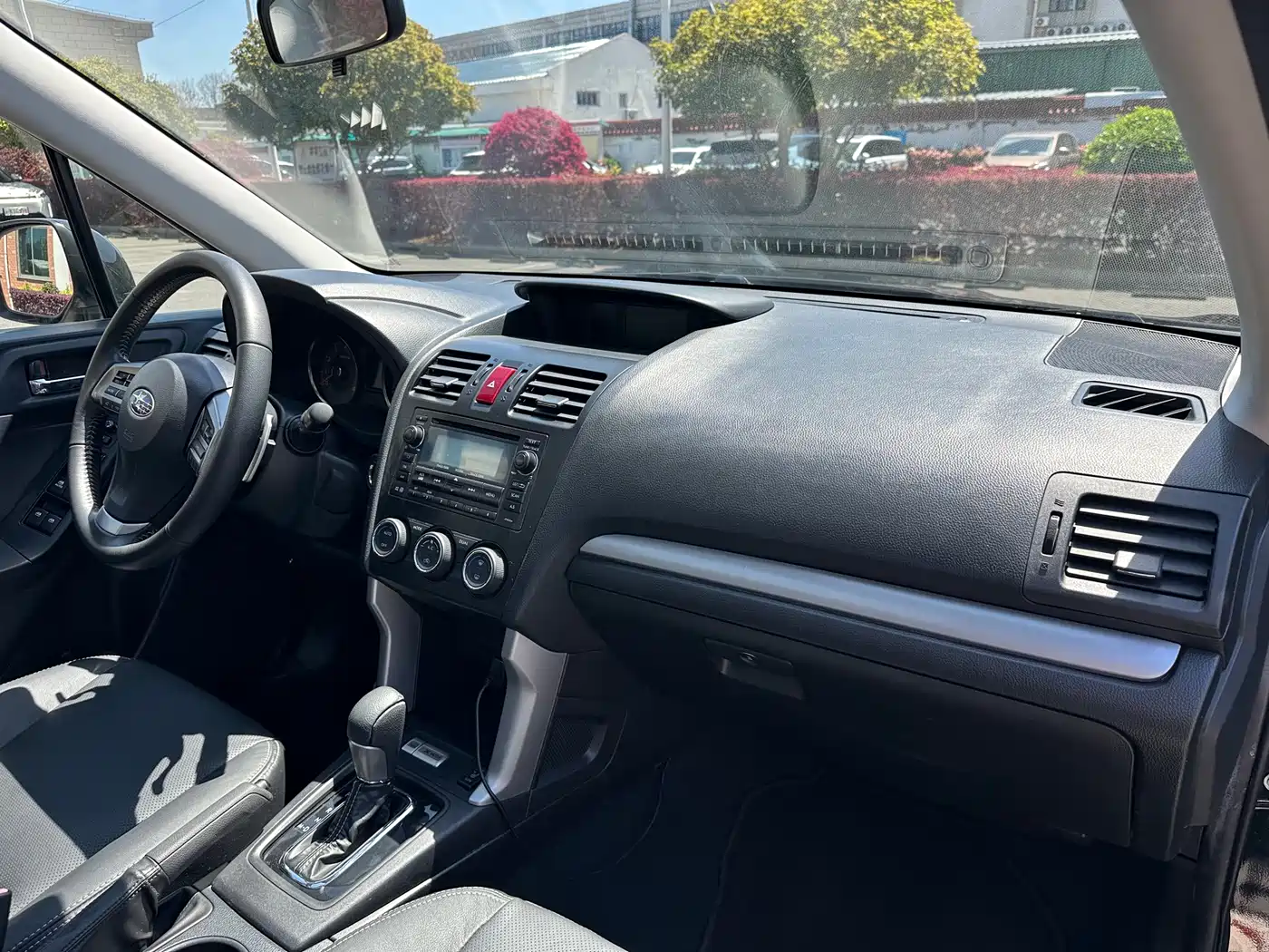 Subaru Forester 2013 2.5i Automatic Premium Edition фото 27