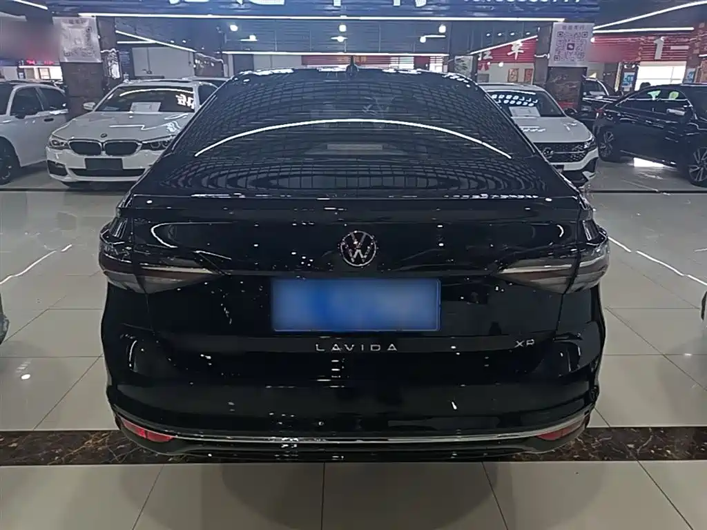 Volkswagen Lavida 2023 New Trend 1.5L Auto Aspiration Edition фото 4