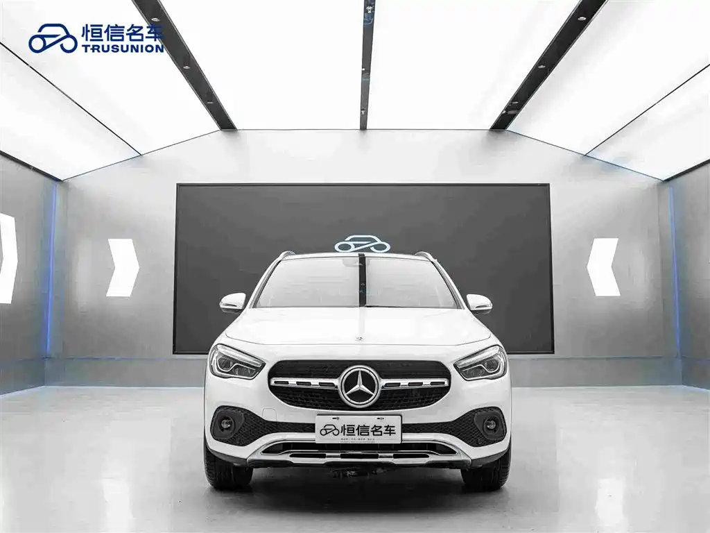 Mercedes-Benz GLA 2023 2023 GLA 200