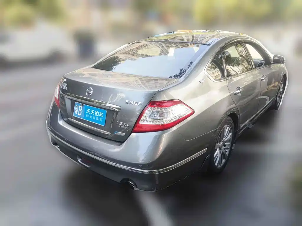 Фото 2 - Nissan Teana