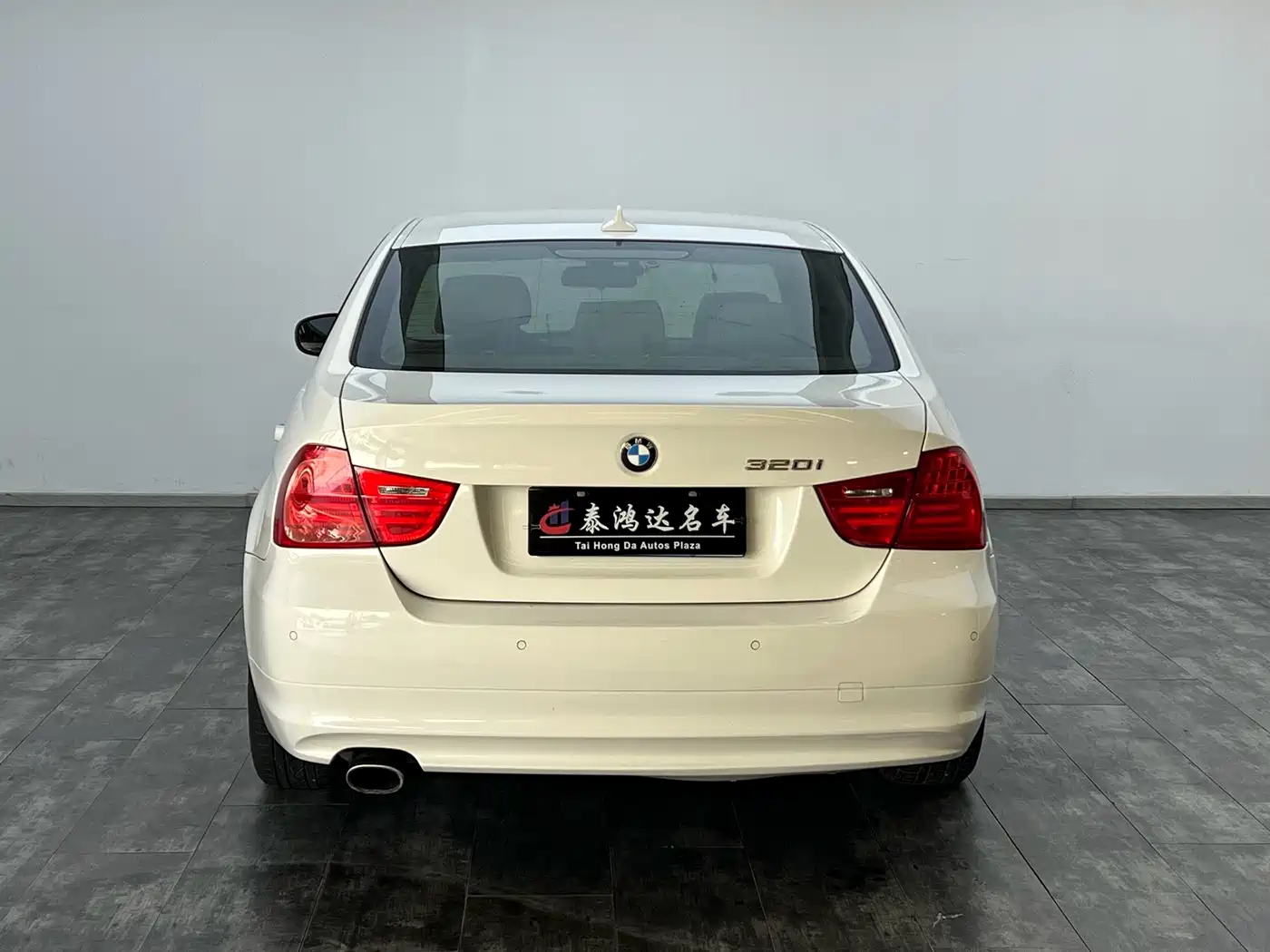 BMW 3 Series 2009 2009 320i Fashion