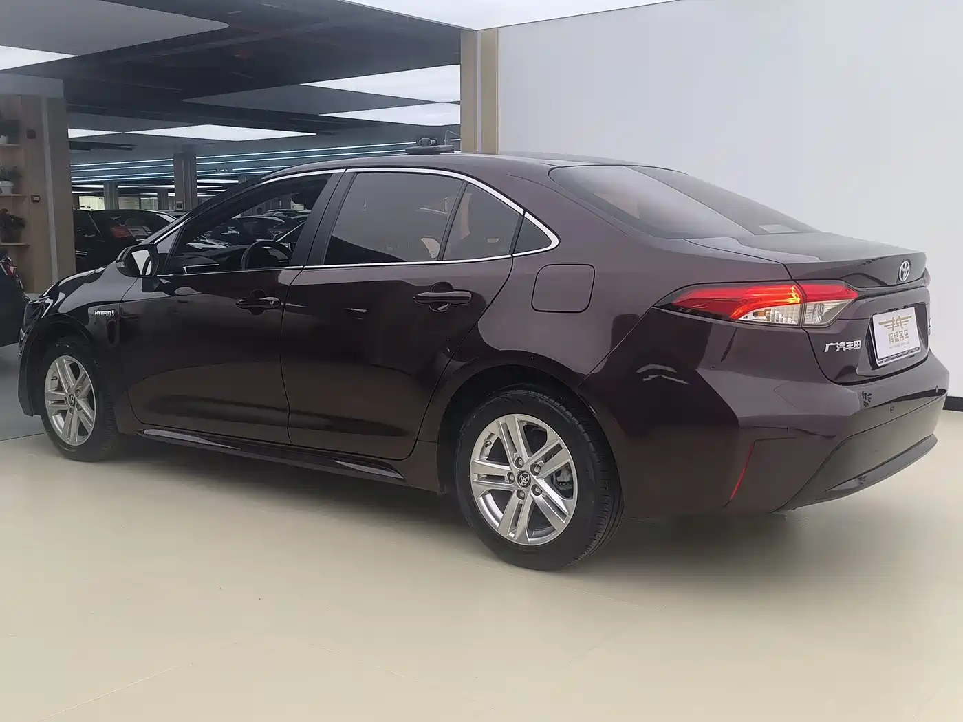 Toyota Levin 2019 Dual Engine 1.8H E-CVT Luxury Edition China V фото 11