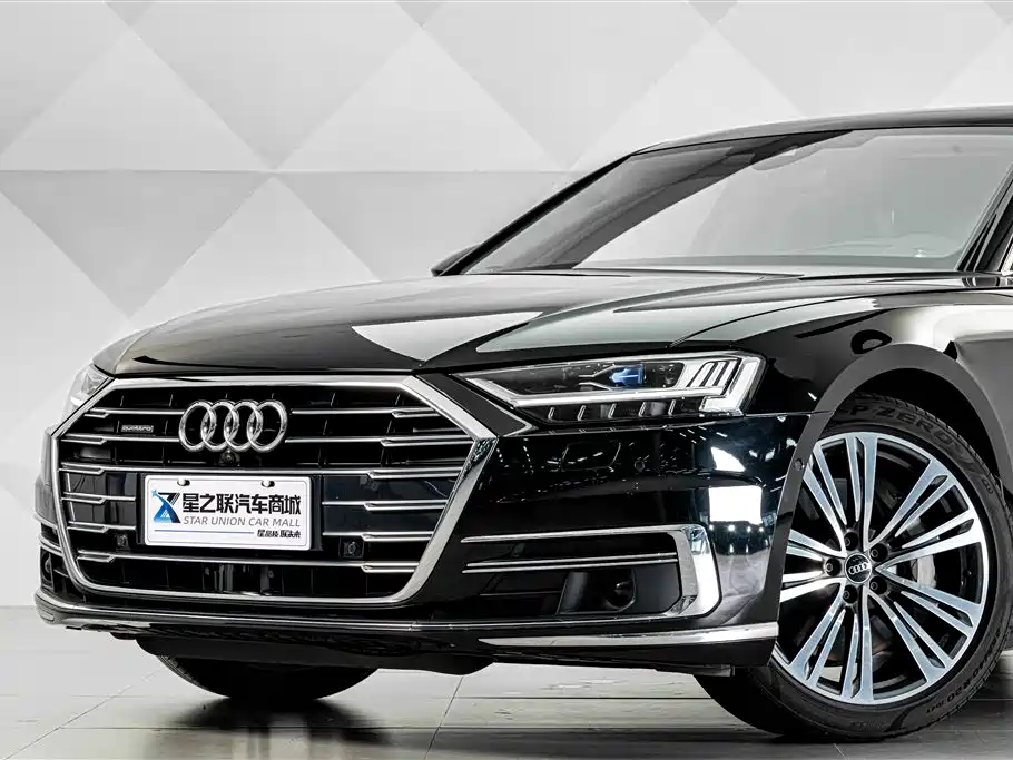 Audi A8 2022 A8L 55 TFSI quattro Premium Collector's Edition фото 2