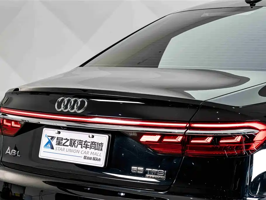 Audi A8 2022 A8L 55 TFSI quattro Premium Collector's Edition фото 8