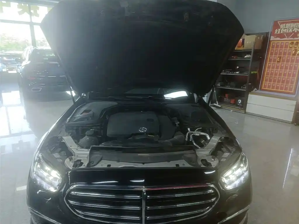 Mercedes-Benz E-Class 2023 E 260 L фото 19