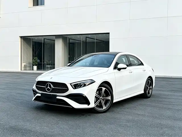 Mercedes-Benz A A 200 L, Стиль