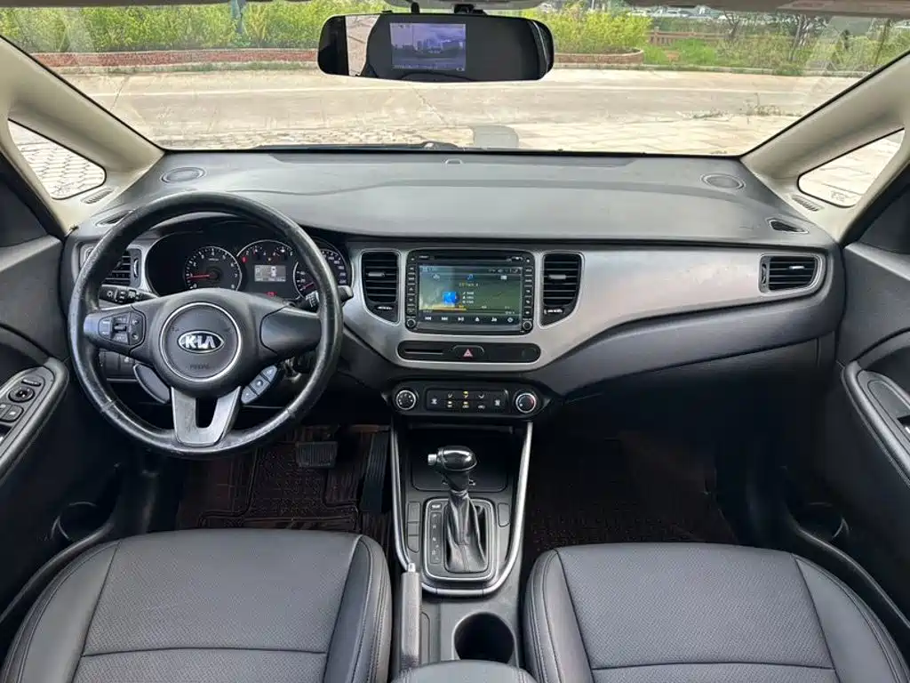 Kia Carens 2014 2013 2.0L 7-Seat Auto Standard China IV