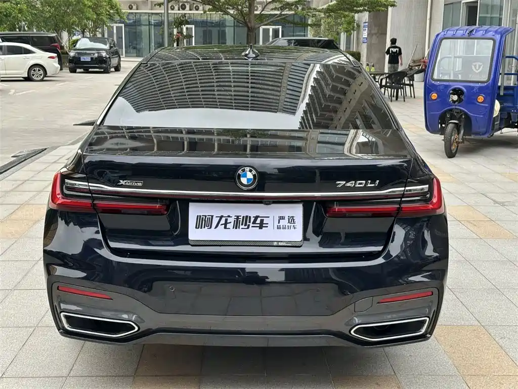 BMW 7 Series 2021 Model 730Li M Sport Package фото 3