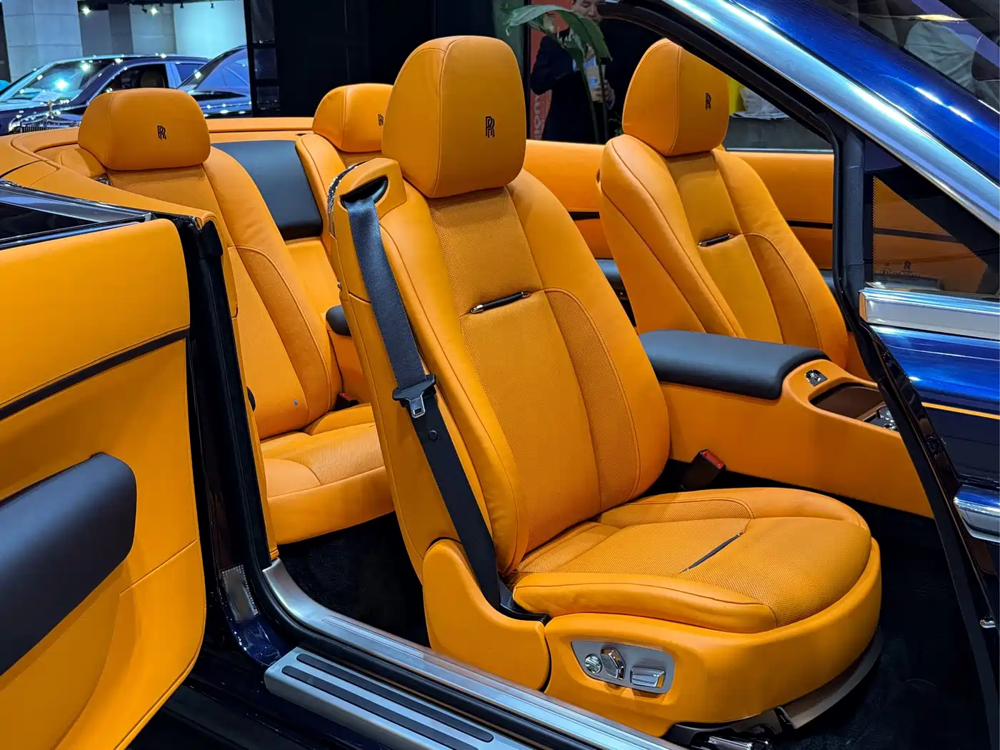 Rolls-Royce Dawn 2021 2018 6.6T Standard